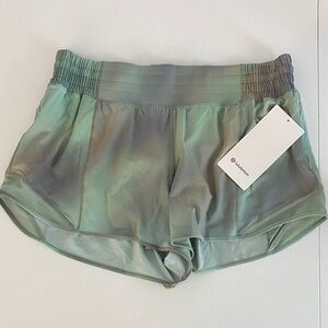 Lululemon - Hotty Hot High Rise Short 2.5”-  NWT
